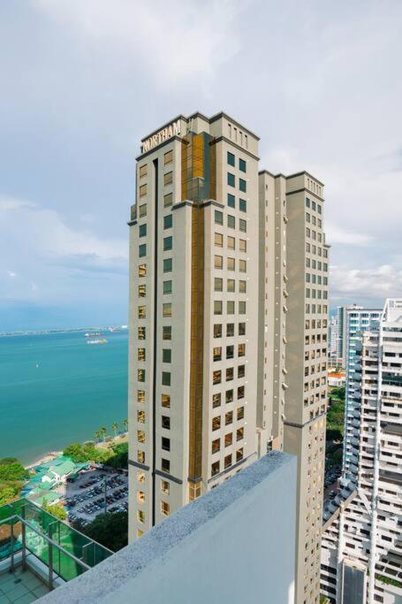 Mansion One 1bedroom * George Town
